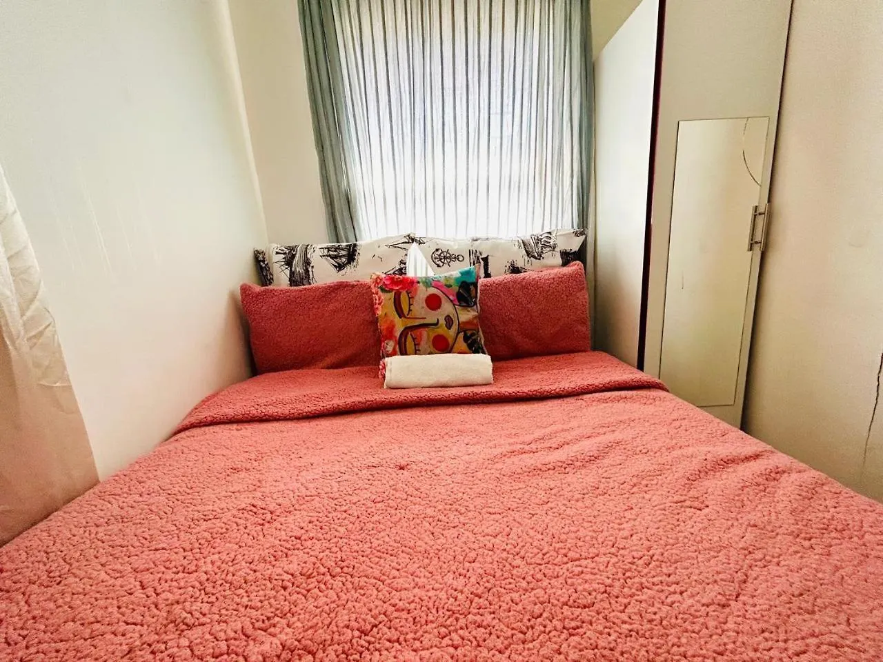 Guest house Executive Accommodation Bellville 2 Cape Town