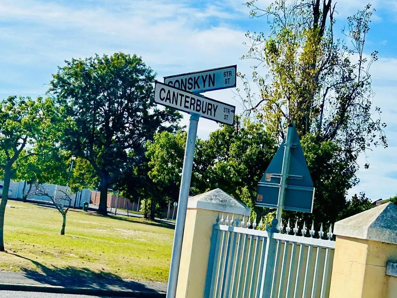 Executive Accommodation Bellville 2 Cape Town 0*,  South Africa