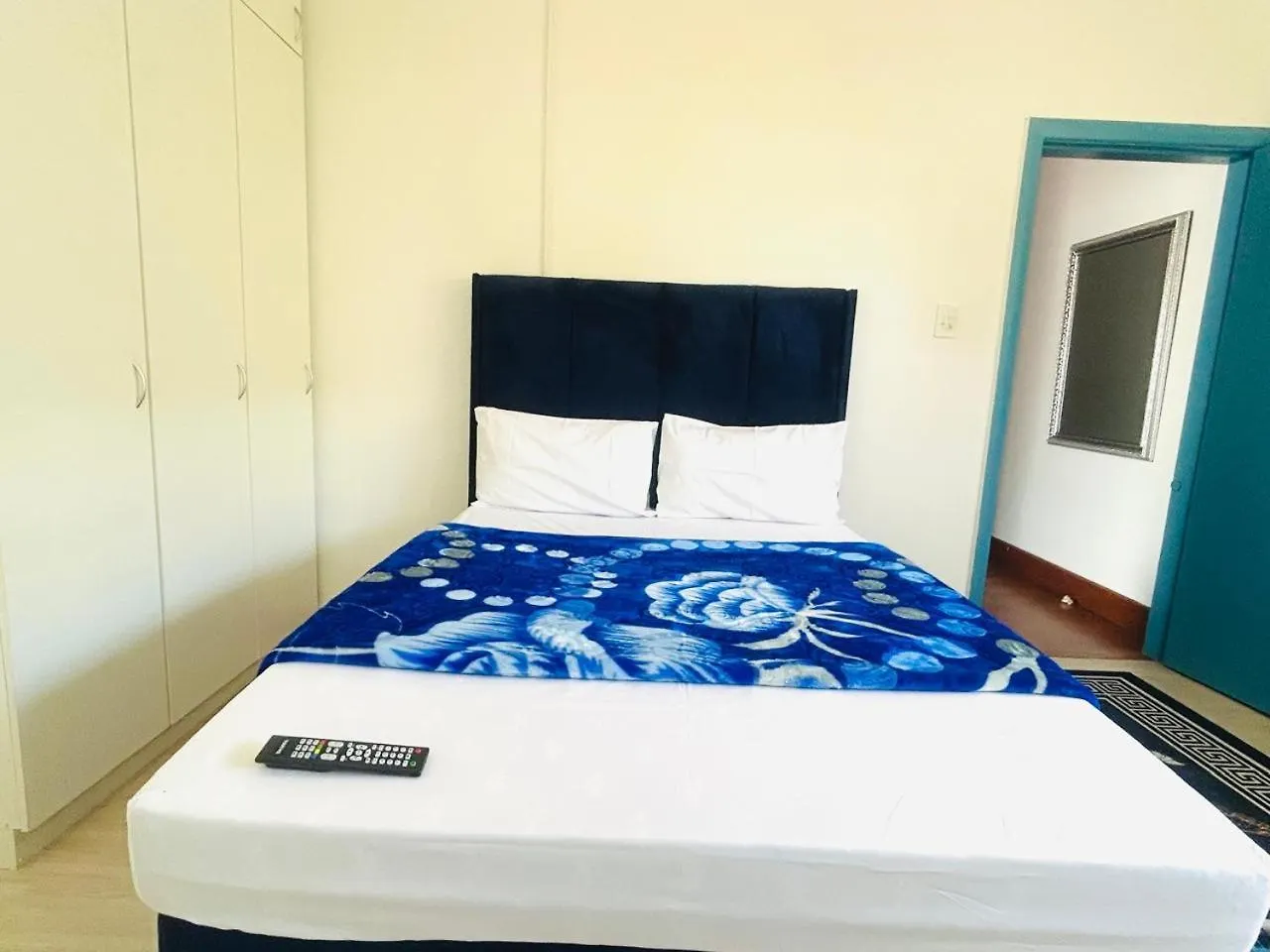 Executive Accommodation Bellville 2 Κέιπ Τάουν 0*,  Νότια Αφρική