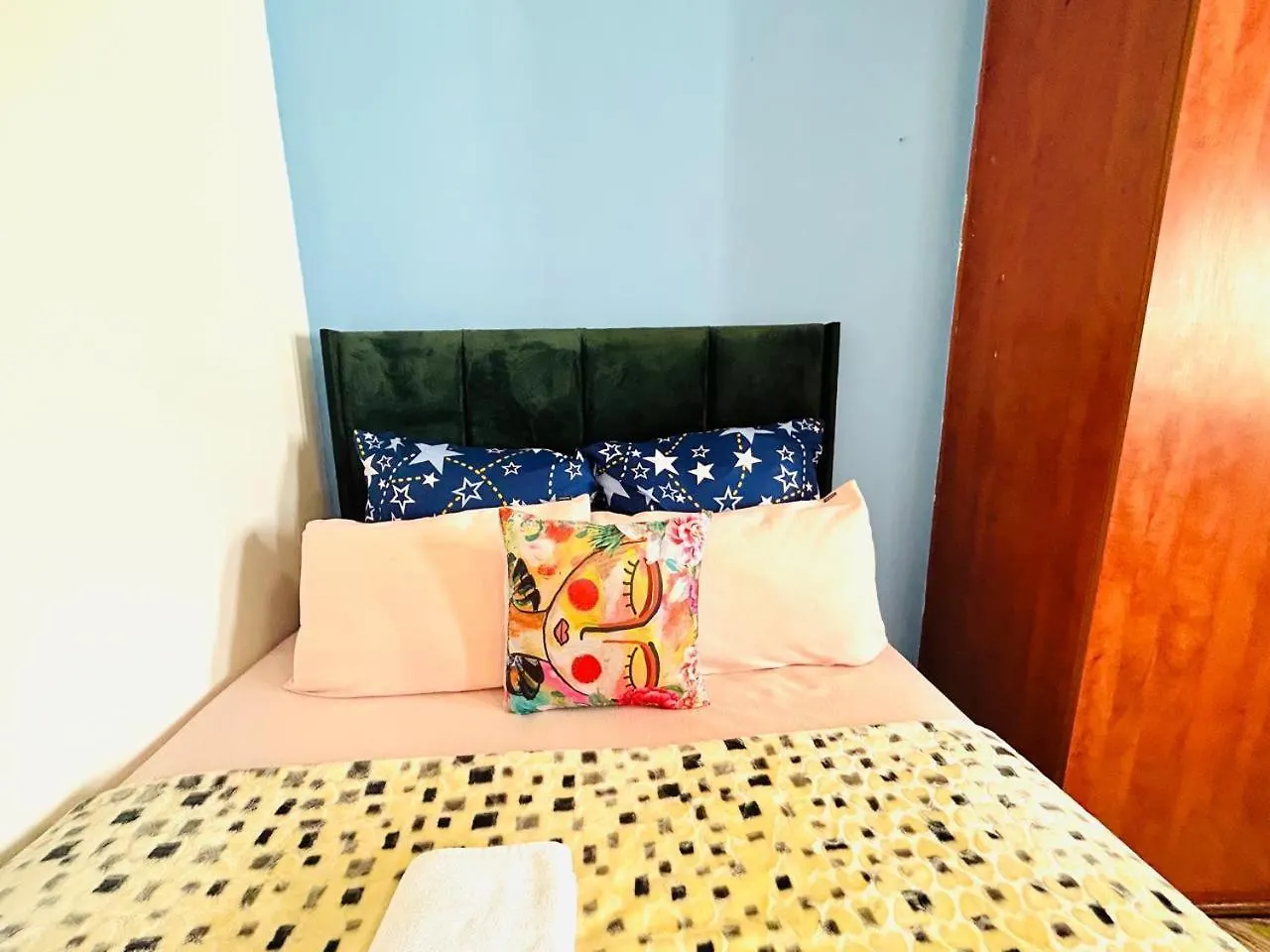 Executive Accommodation Bellville 2 Cape Town Konukevi